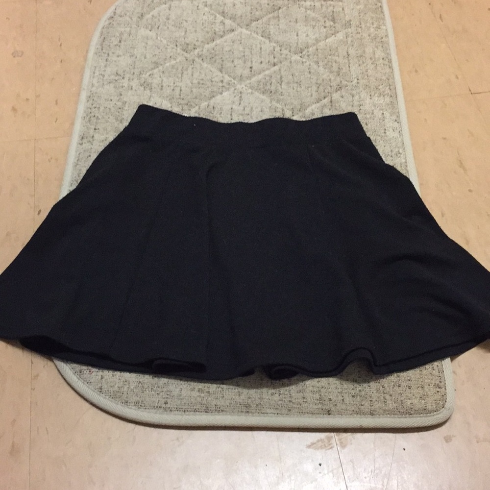Black skirt